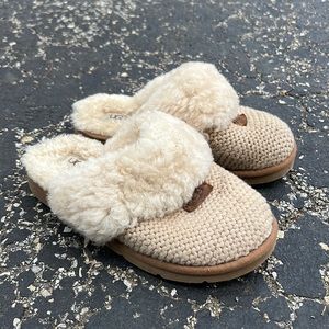 Knit Ugg Slippers W 6